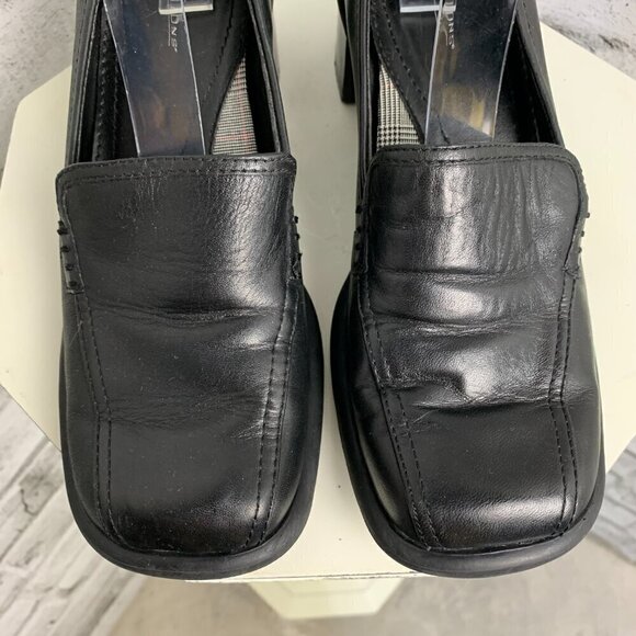 Vintage 90's Predictions Square Toe Black Leather Block Heel Loafer - Picture 5 of 10